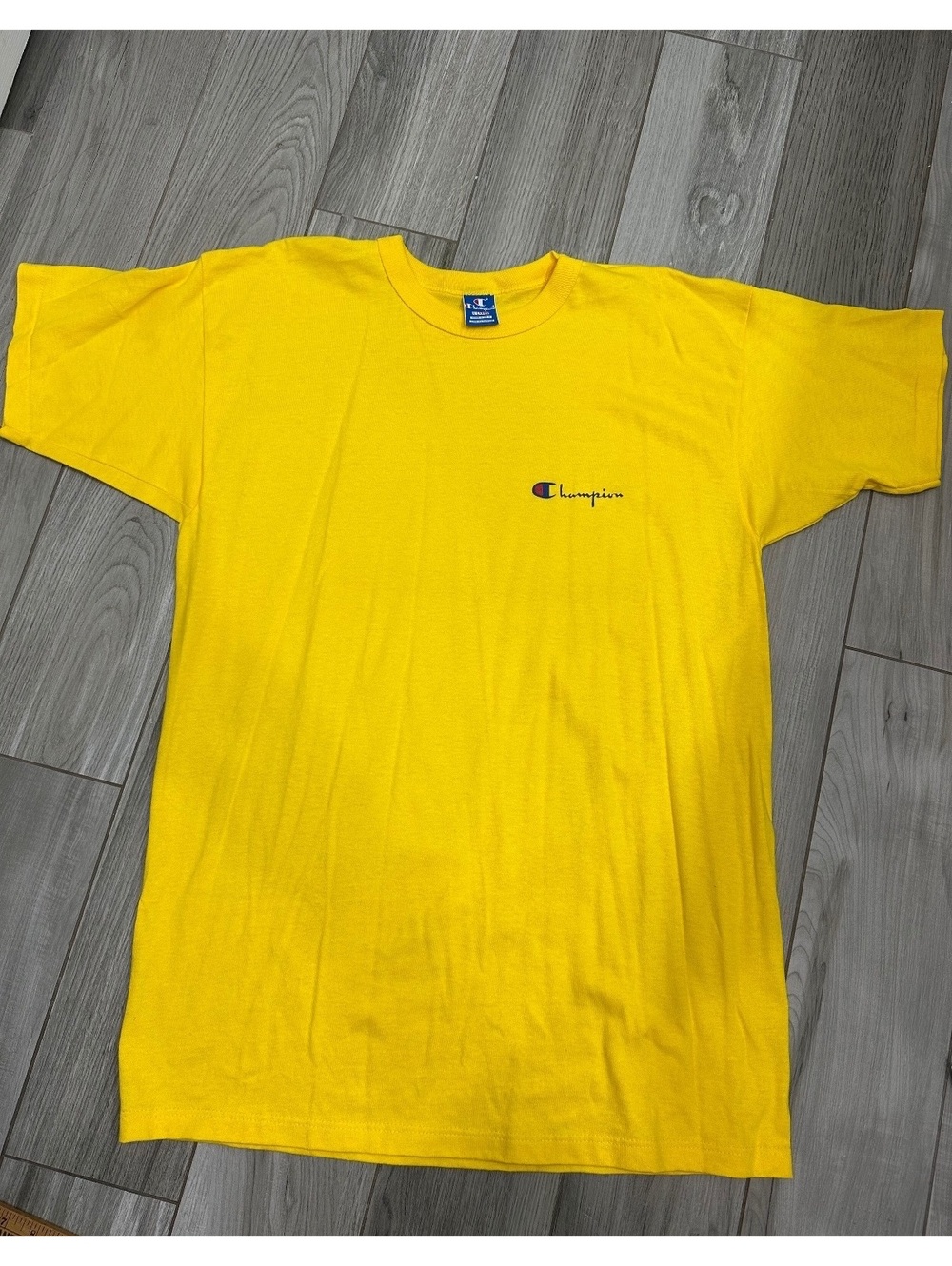 vintage Champion Made in USA T-shirt, 1990s the blue Champion neck tag